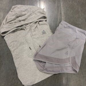 Reebok Gym Outfit Women's Small Hooded Muscle Tank and Shorts